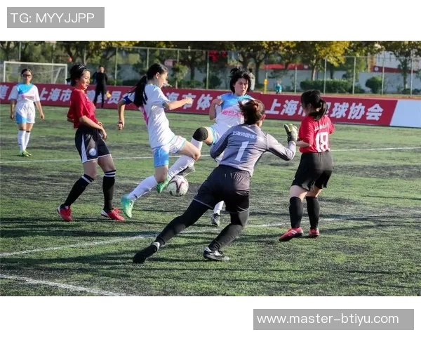 足球运动的魅力与精神探讨及其对个人成长的积极影响